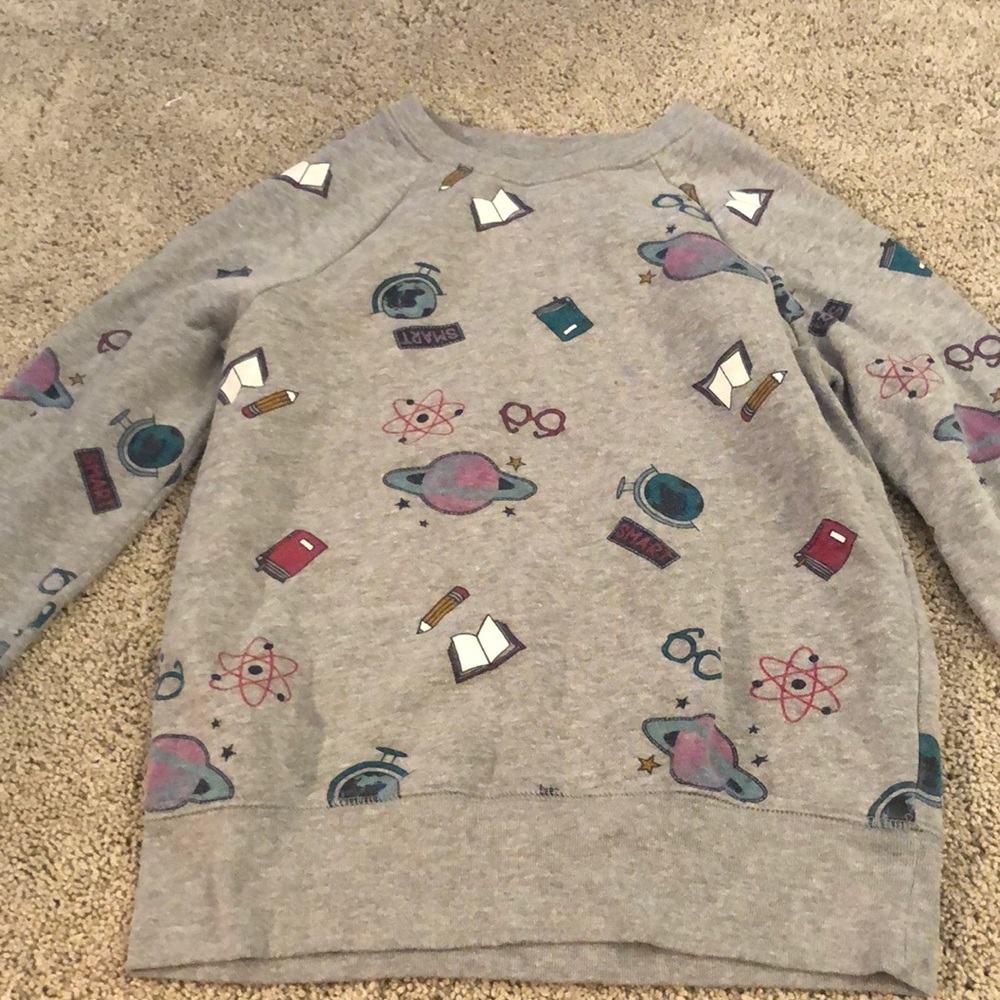 Girl’s sweater